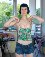 Abby Winters - 07-xl_r_delfine_2012