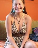 Abby Winters - 01-r_sahara_2001